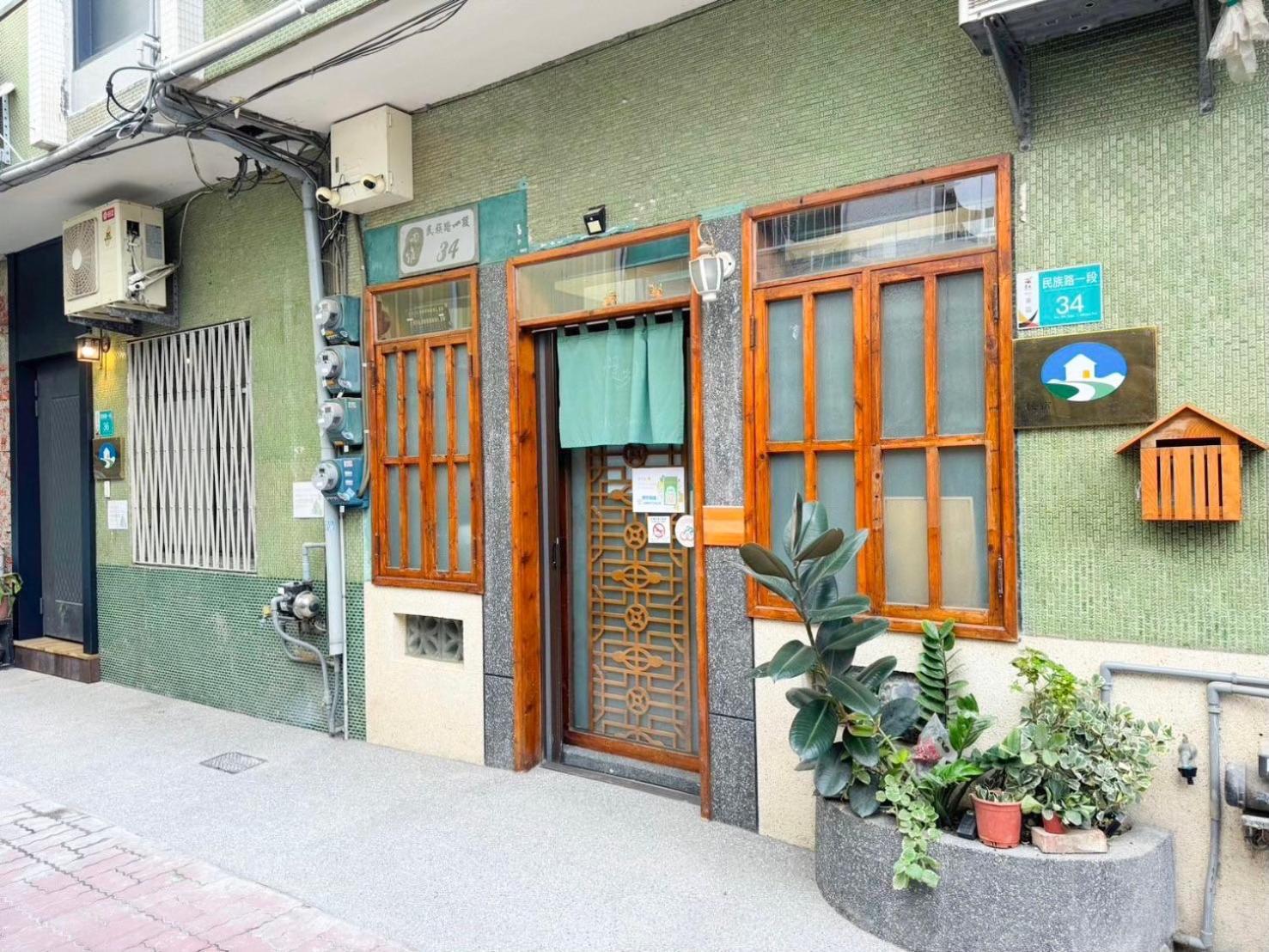 慢步南國 台南故事民宿 Slow Tainan Homestay エクステリア 写真